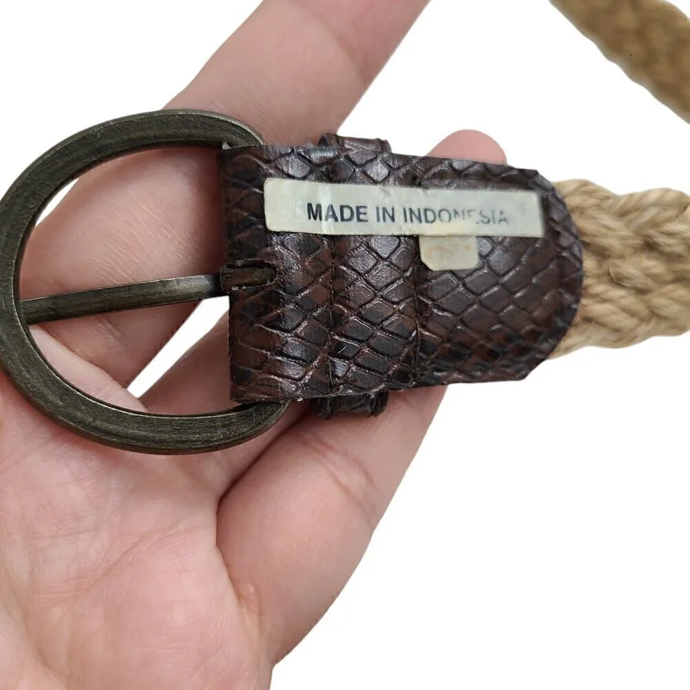Vintage 80s 90s Women's Skinny  Brown Leather Braided Woven Jute Straw Belt